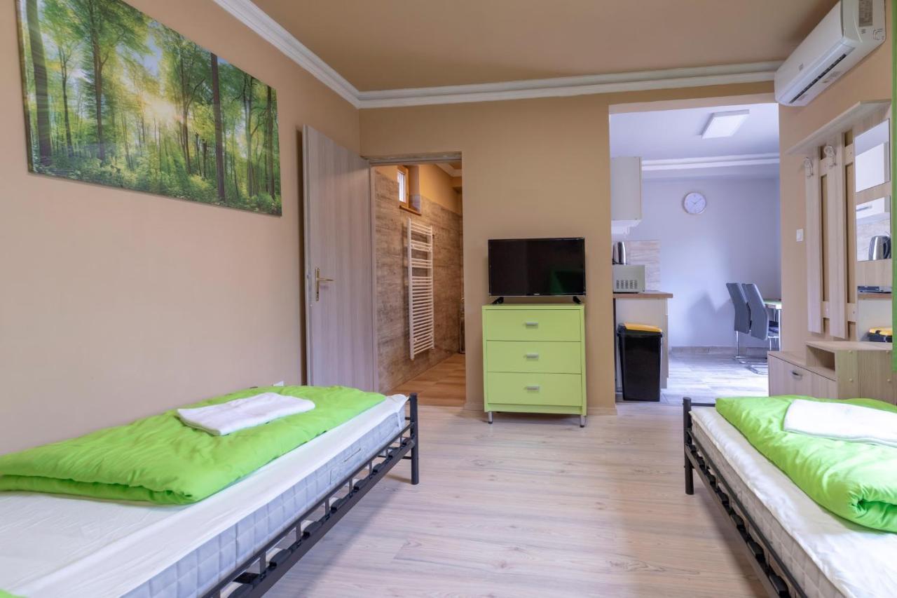 شقة Ivanhoe Apartman Nyírbátor المظهر الخارجي الصورة