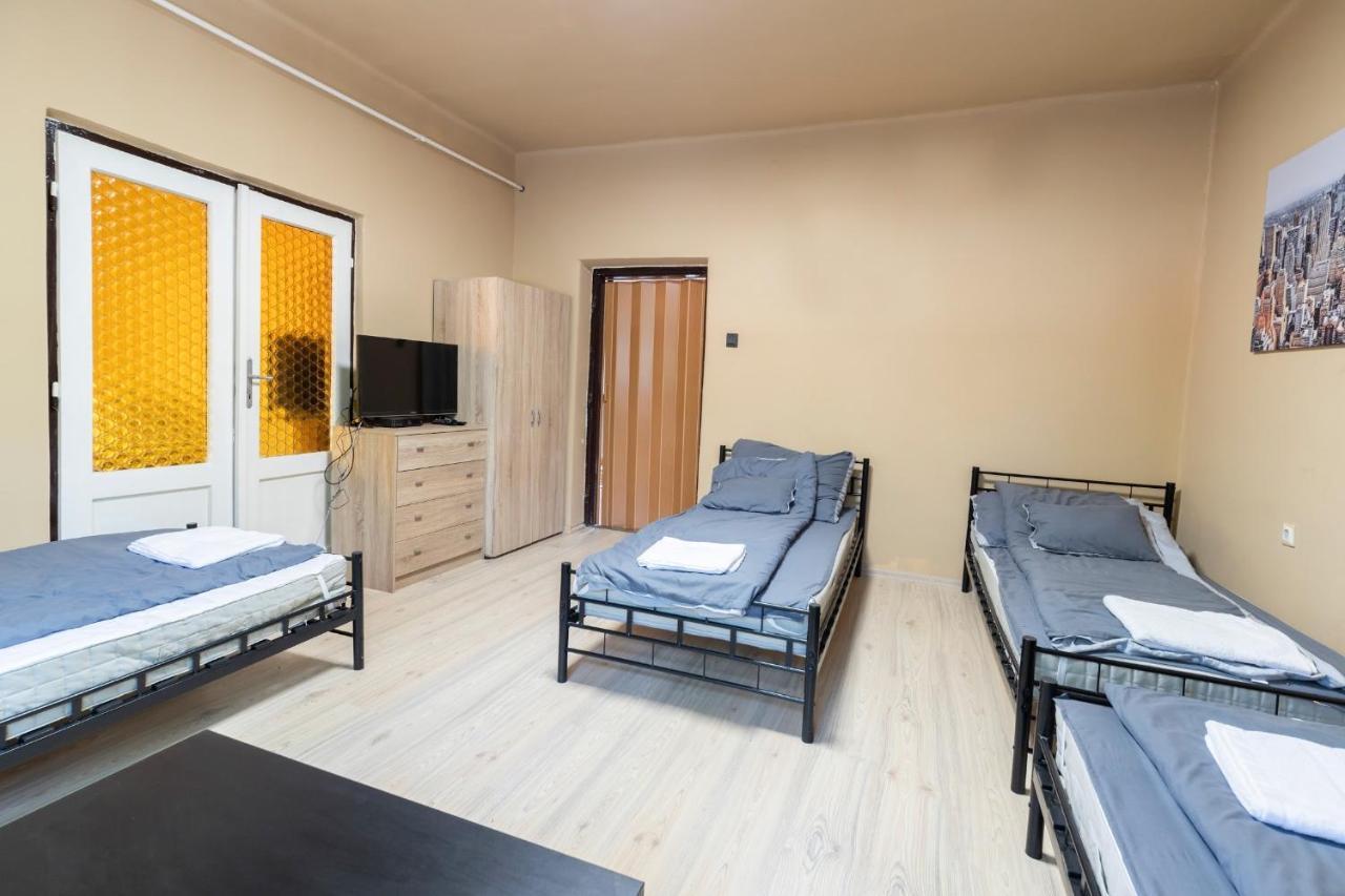 شقة Ivanhoe Apartman Nyírbátor المظهر الخارجي الصورة