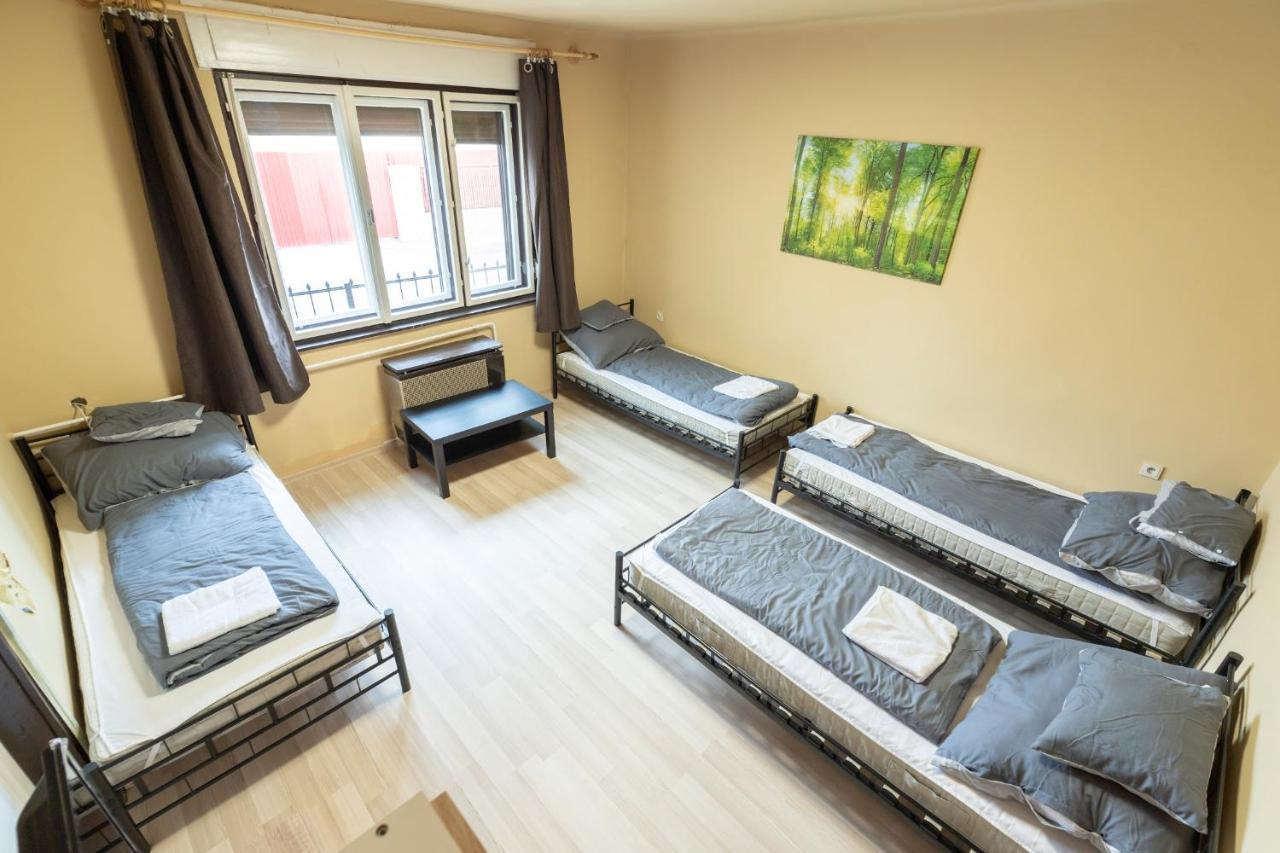 شقة Ivanhoe Apartman Nyírbátor المظهر الخارجي الصورة